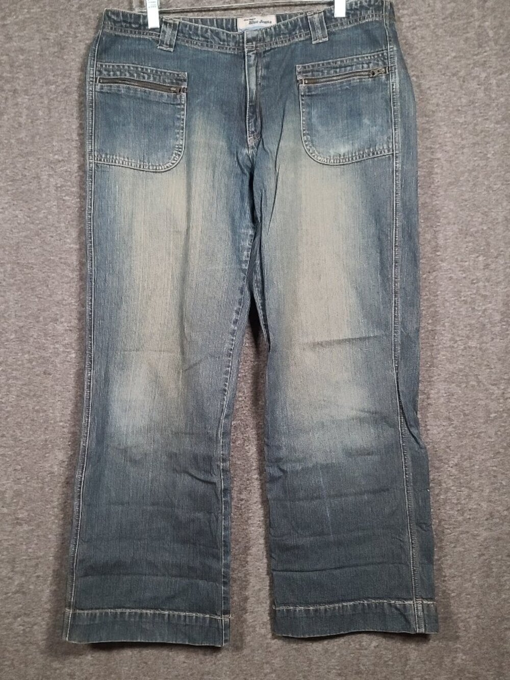 Vintage Old Navy Y2K Women's Jeans with Hook and Bar Closure Missing Size Tag